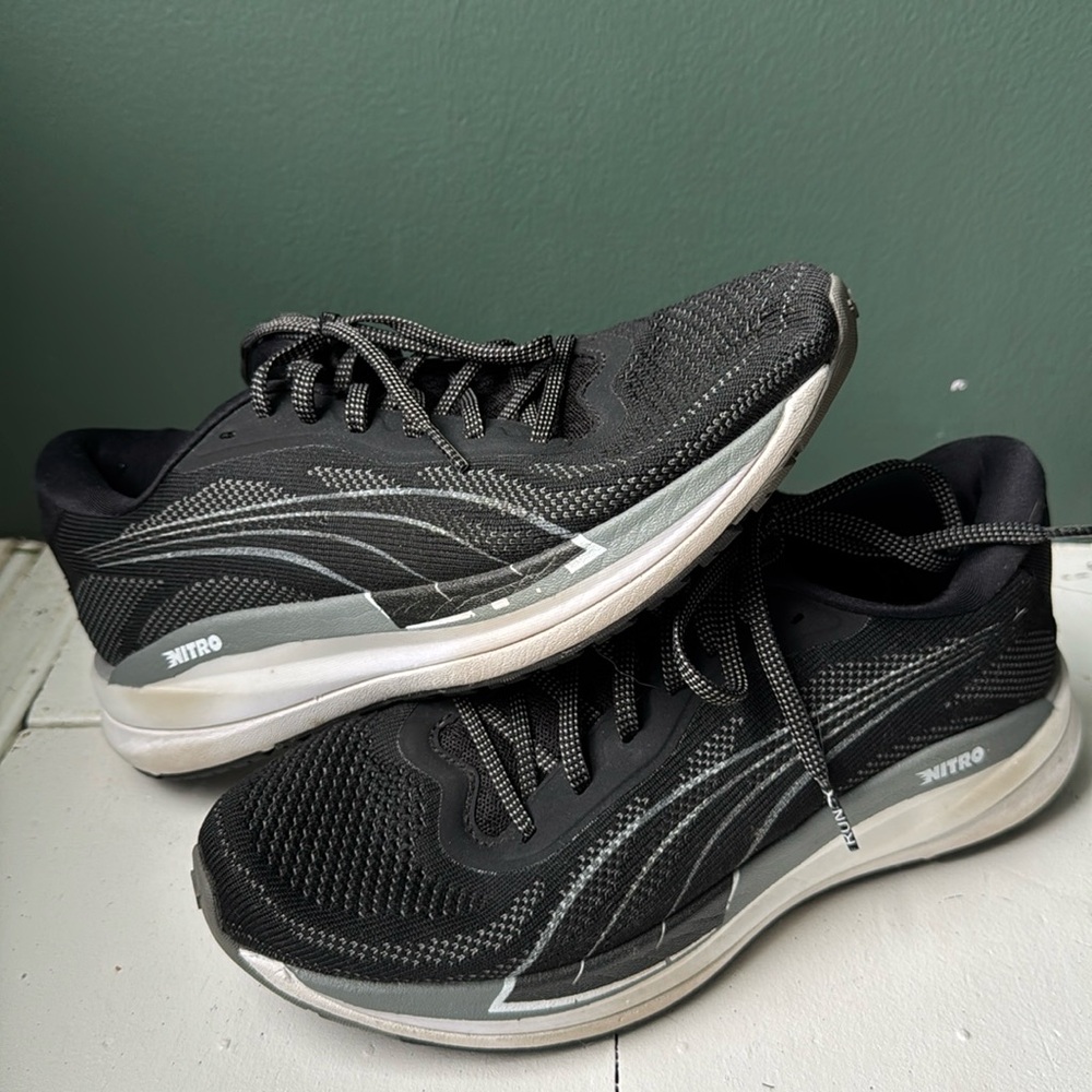 Puma Magnify Running Shoe
